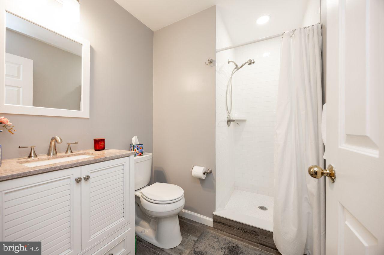 32 Cabot Court Chesterbrook, PA 19087 - Photo 25 of 44 Lower Level Bath 3