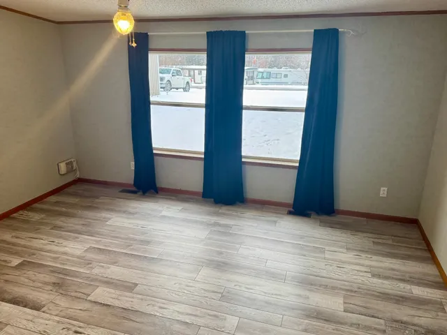 $350,000 | 57975 226th Street, Litchfield, MN 55355