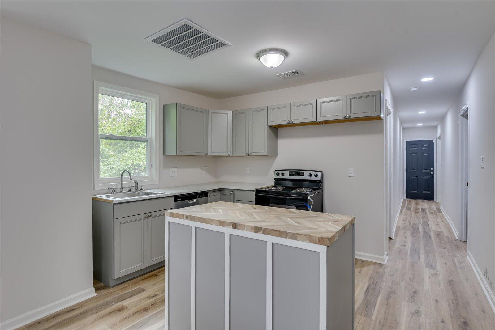1307 13th Street Augusta, GA 30901 - Photo 3 of 22 07-107