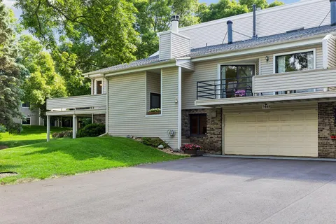 $409,900 | 5448 Pompano Drive, Minnetonka, MN 55343