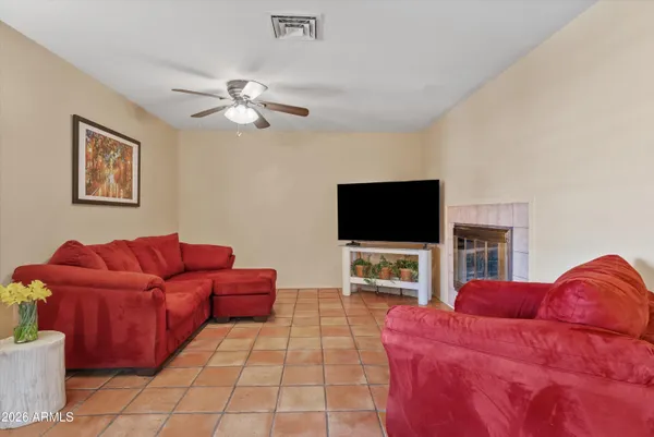 $422,000 | 4002 West Altadena Avenue, Phoenix, AZ 85029