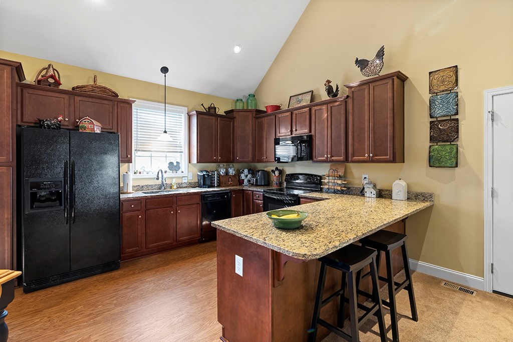 218 Center Road Greenwood, SC 29646 - Photo 9 of 29 Gallery Image 9