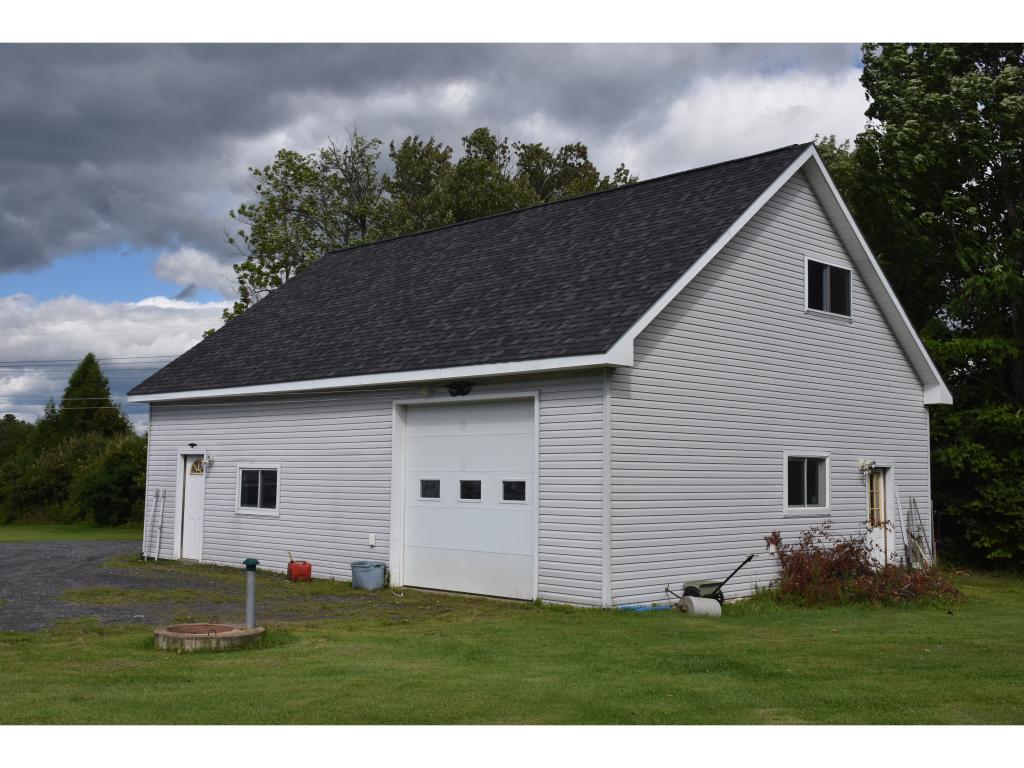215 Snowbridge Road Barre Town, VT 05641 - Photo 12 of 30