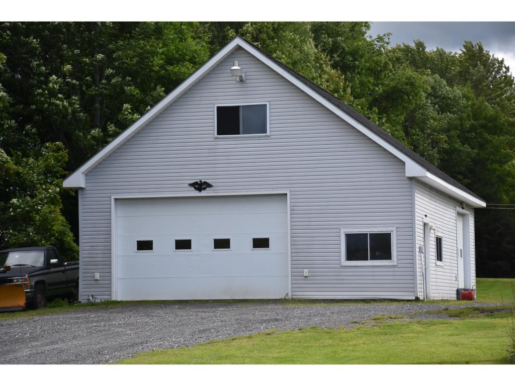 215 Snowbridge Road Barre Town, VT 05641 - Photo 5 of 30
