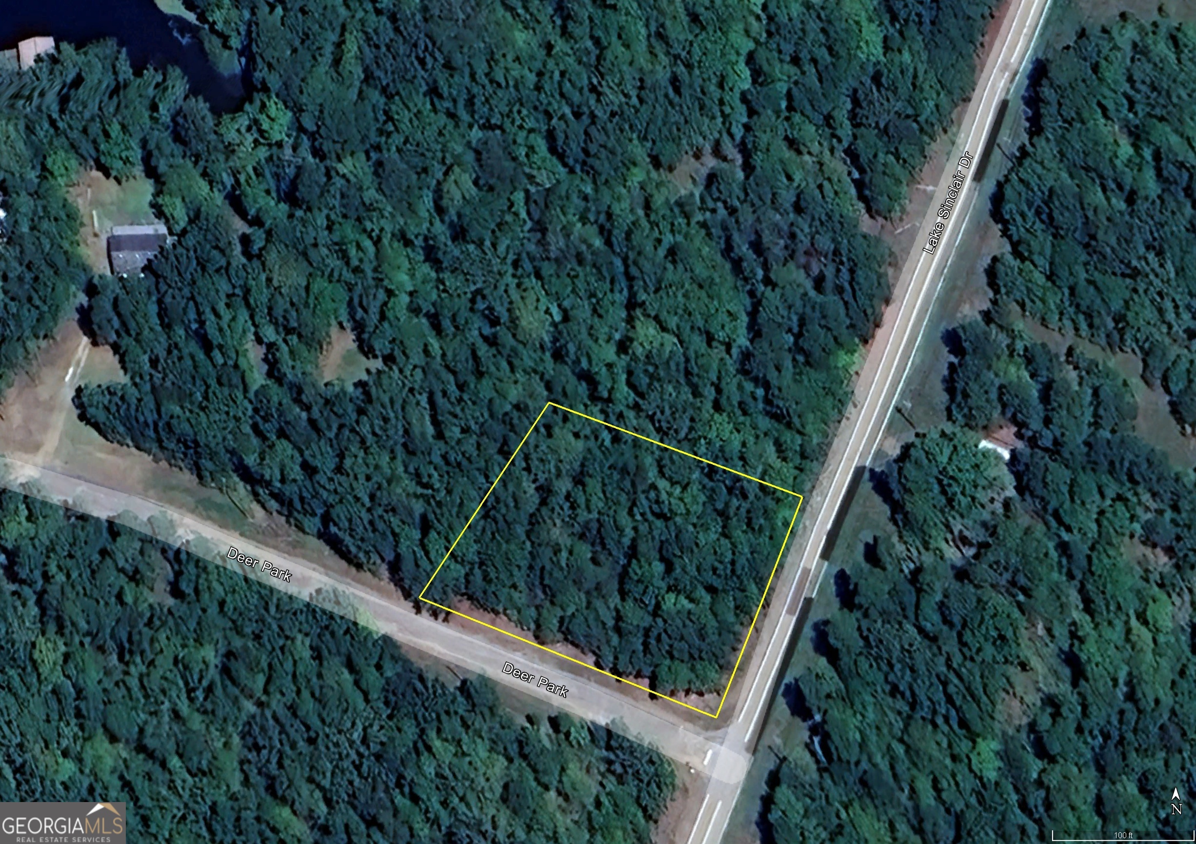 0 Deer Park Sparta, GA 31087 - Photo 2 of 7 a view of a garden from a balcony