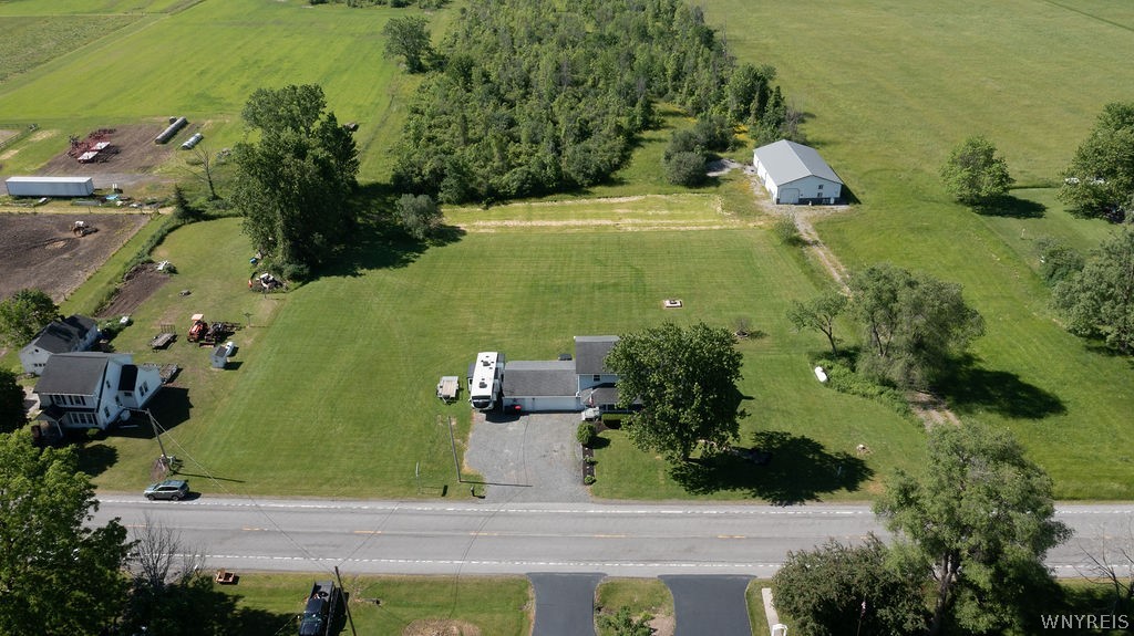 8801 Chestnut Ridge Road Royalton, NY 14067 - Photo 12 of 48
