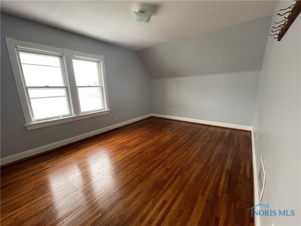3706 Sherbrooke Road Toledo, OH 43613 - Photo 12 of 15 Gallery Image 12