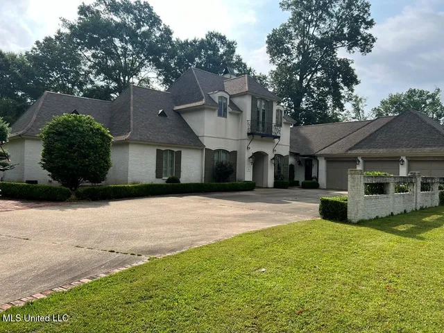 $699,000 | 7 Bluff Street, Natchez, MS 39120