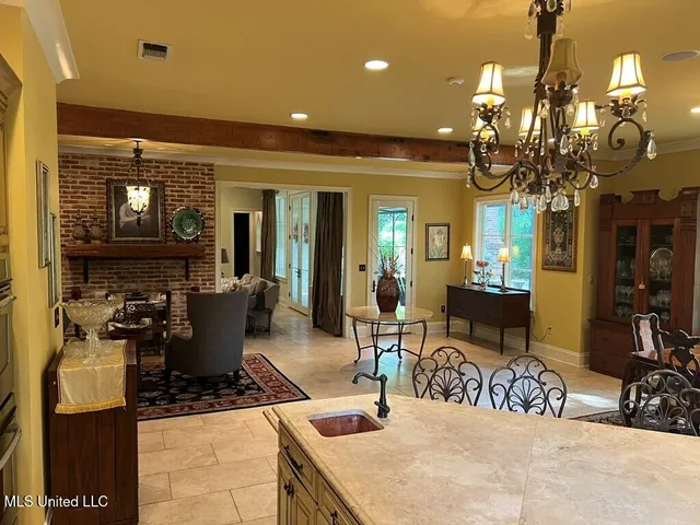 $699,000 | 7 Bluff Street, Natchez, MS 39120