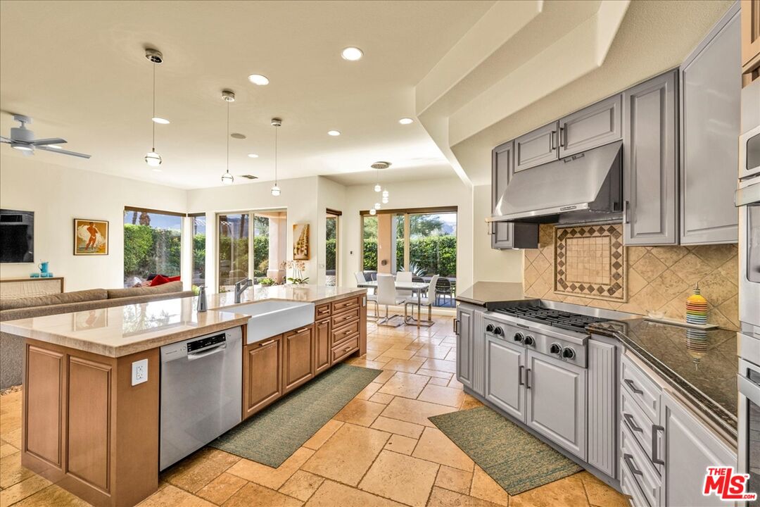 6 Carrera Place Rancho Mirage, CA 92270 - Photo 15 of 65