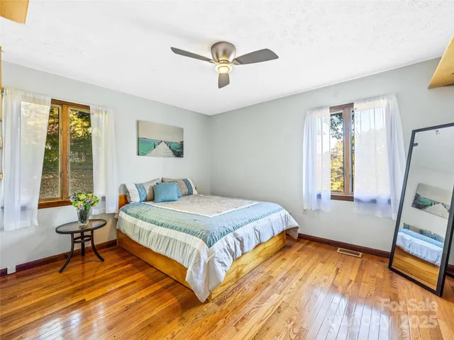 $525,000 | 1326 Valmont Drive, Hendersonville, NC 28791