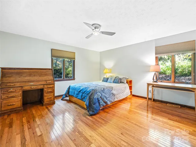 $525,000 | 1326 Valmont Drive, Hendersonville, NC 28791