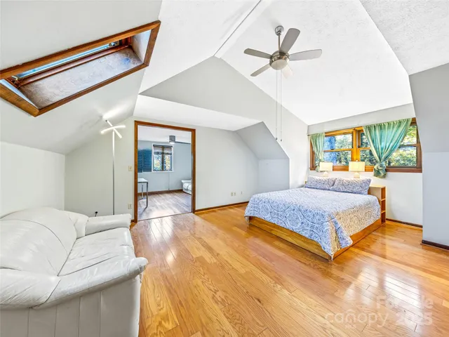 $525,000 | 1326 Valmont Drive, Hendersonville, NC 28791