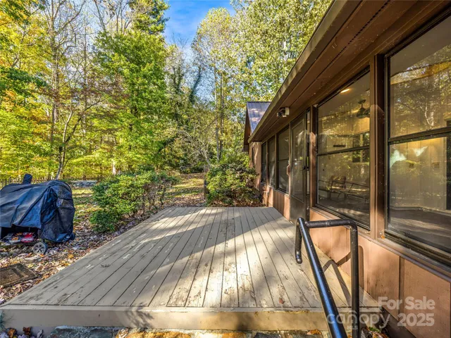 $525,000 | 1326 Valmont Drive, Hendersonville, NC 28791