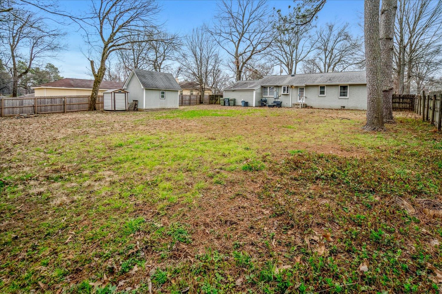 4866 Barfield Road Memphis, TN 38117 - Photo 24 of 29