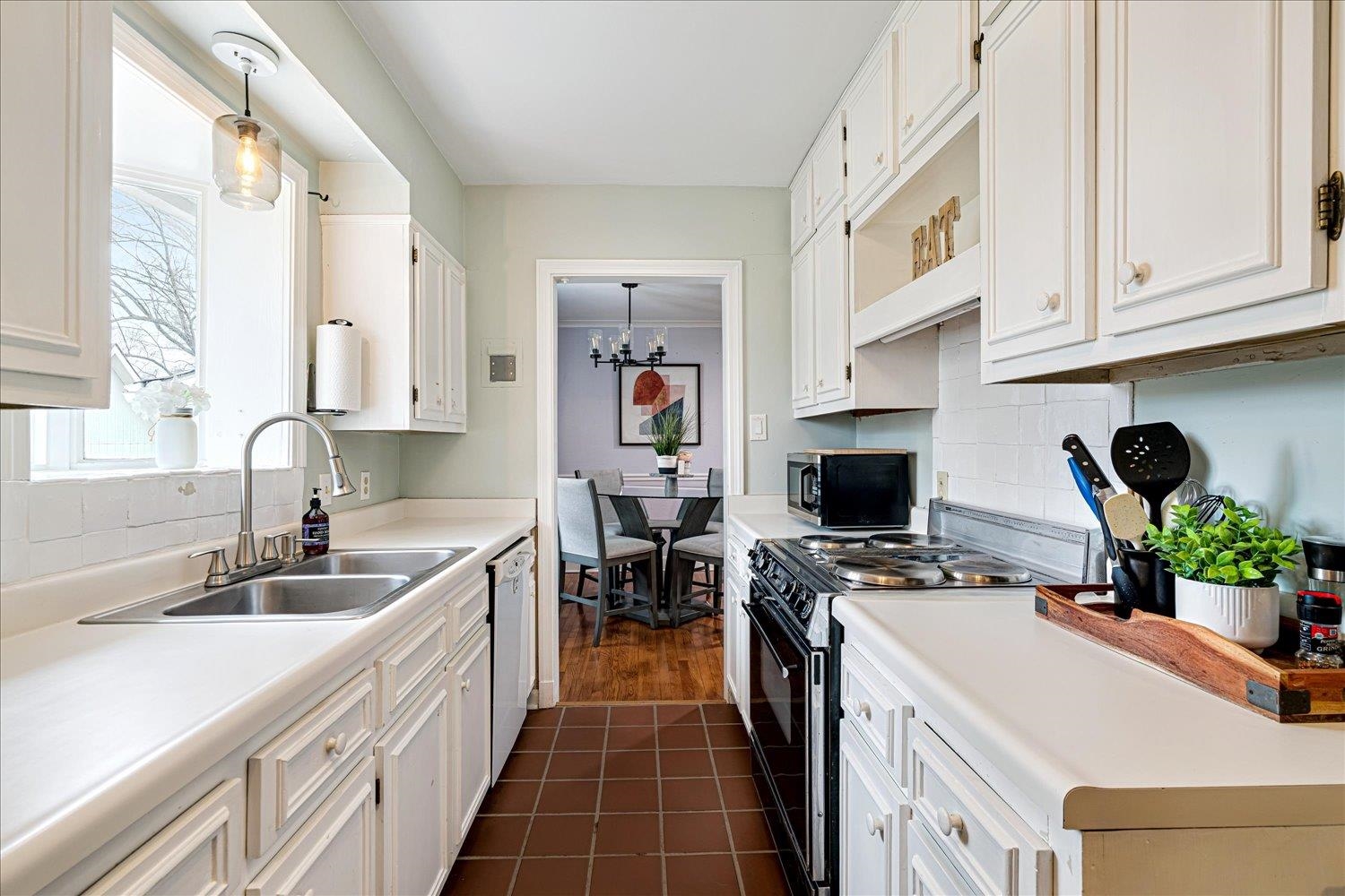 4866 Barfield Road Memphis, TN 38117 - Photo 10 of 29