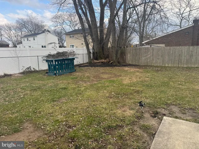 $1,800 | 209 Narberth Avenue, Unit B, Sewell, NJ 08080