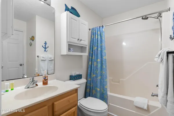 $2,400 | 3350 Club Villas Drive, Unit 1505, Southport, NC 28461