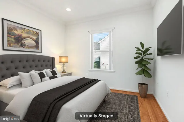 $470,000 | 11 Carson Drive, Fredericksburg, VA 22406