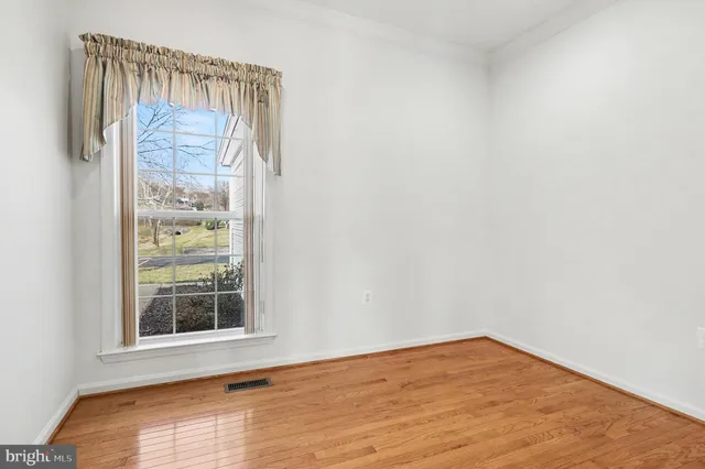 $470,000 | 11 Carson Drive, Fredericksburg, VA 22406