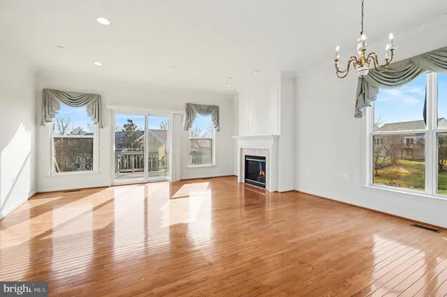 $470,000 | 11 Carson Drive, Fredericksburg, VA 22406