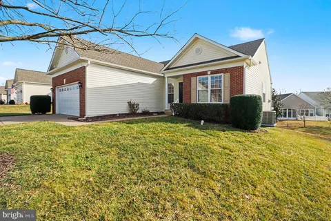 $470,000 | 11 Carson Drive, Fredericksburg, VA 22406