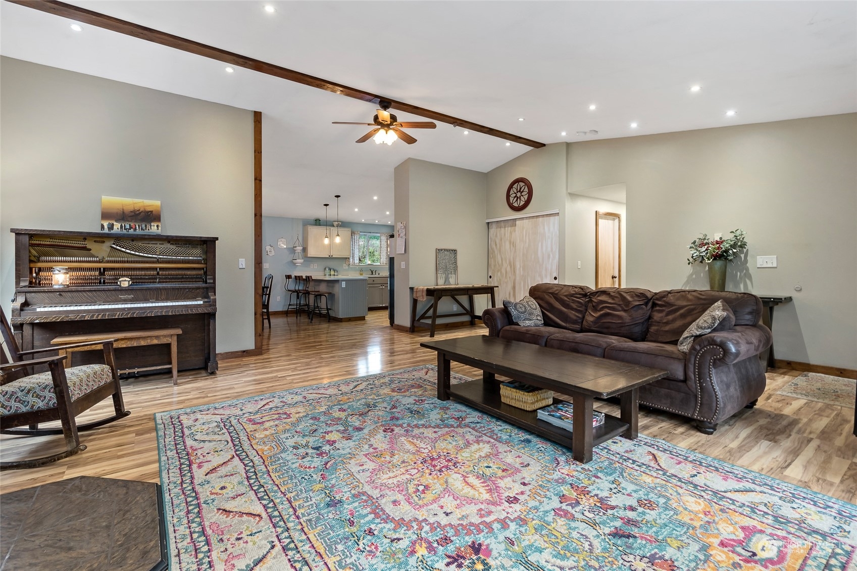 4536 Wishkah Road Aberdeen, WA 98520 - Photo 6 of 39 Gallery Image 6