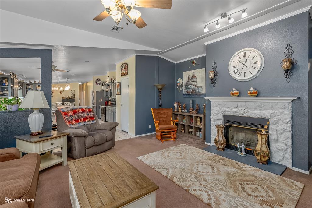 8183 Maison Ridge Lane Shreveport, LA 71129 - Photo 5 of 36