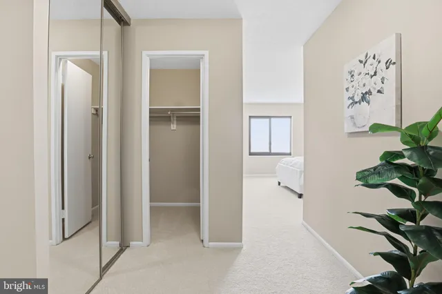 $349,000 | 205 Yoakum Parkway, Unit 1724, Alexandria, VA 22304