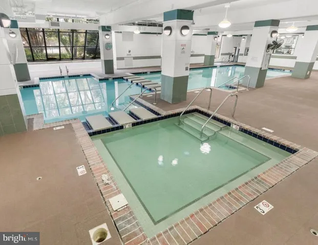 $349,000 | 205 Yoakum Parkway, Unit 1724, Alexandria, VA 22304