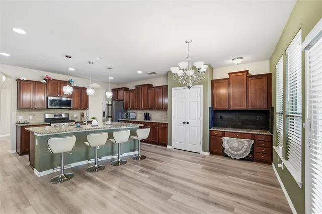 $450,000 | 1133 Spanish Moss Drive, Savannah, TX 76227