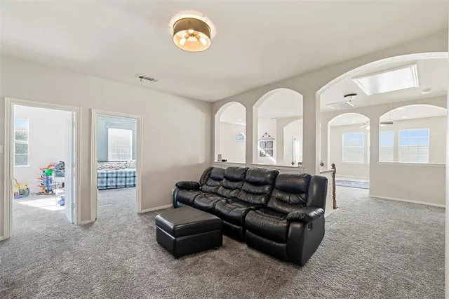 $450,000 | 1133 Spanish Moss Drive, Savannah, TX 76227