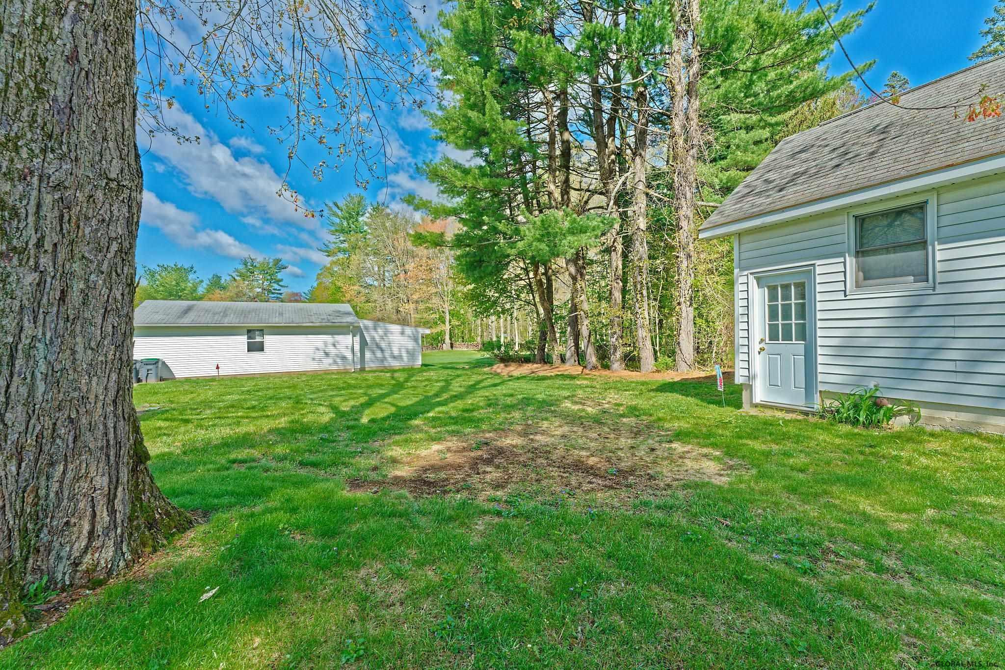 256 A Consaul Road Colonie, NY 12205 - Photo 33 of 46 Photo 34