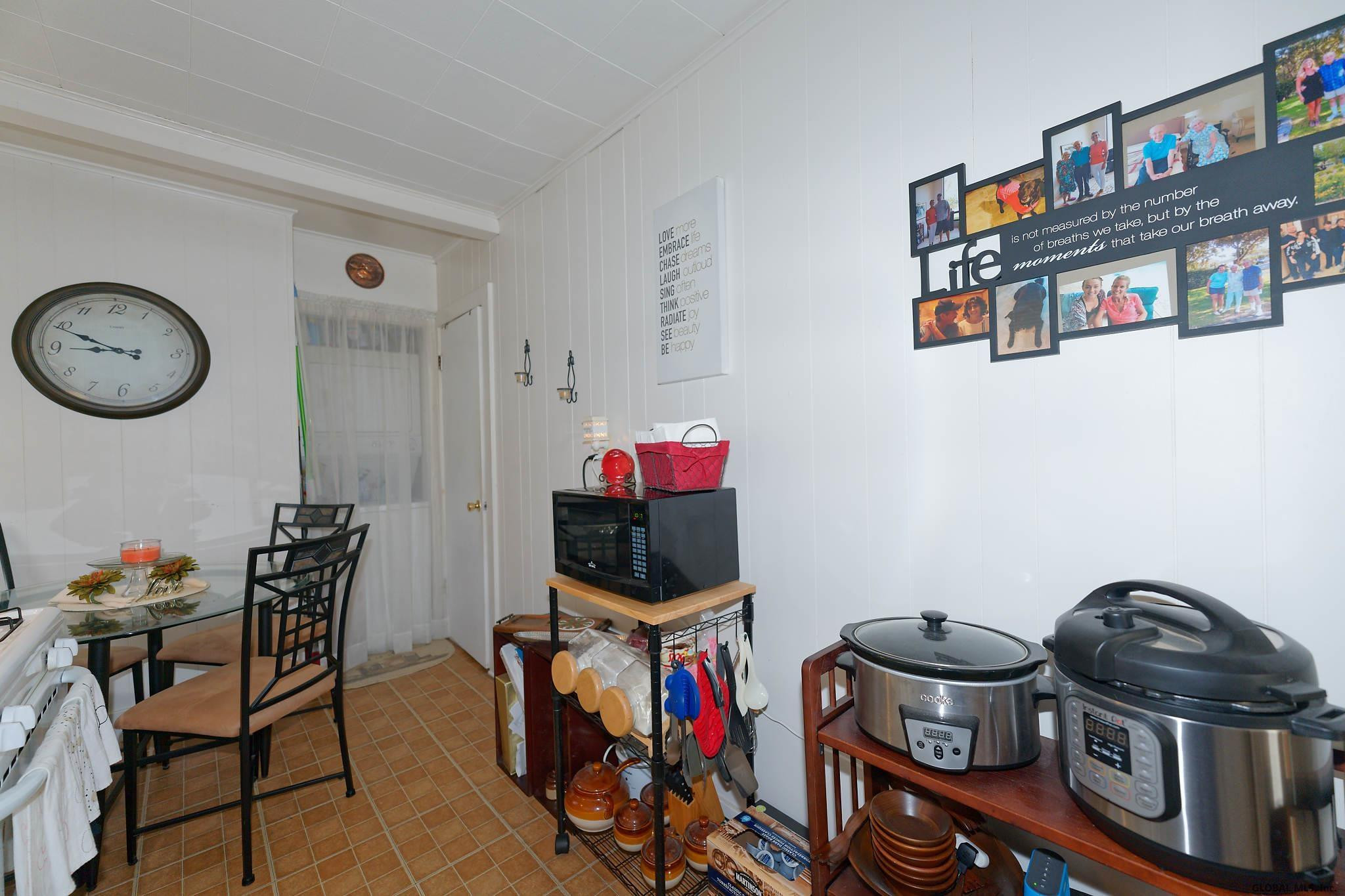256 A Consaul Road Colonie, NY 12205 - Photo 41 of 46 Photo 42