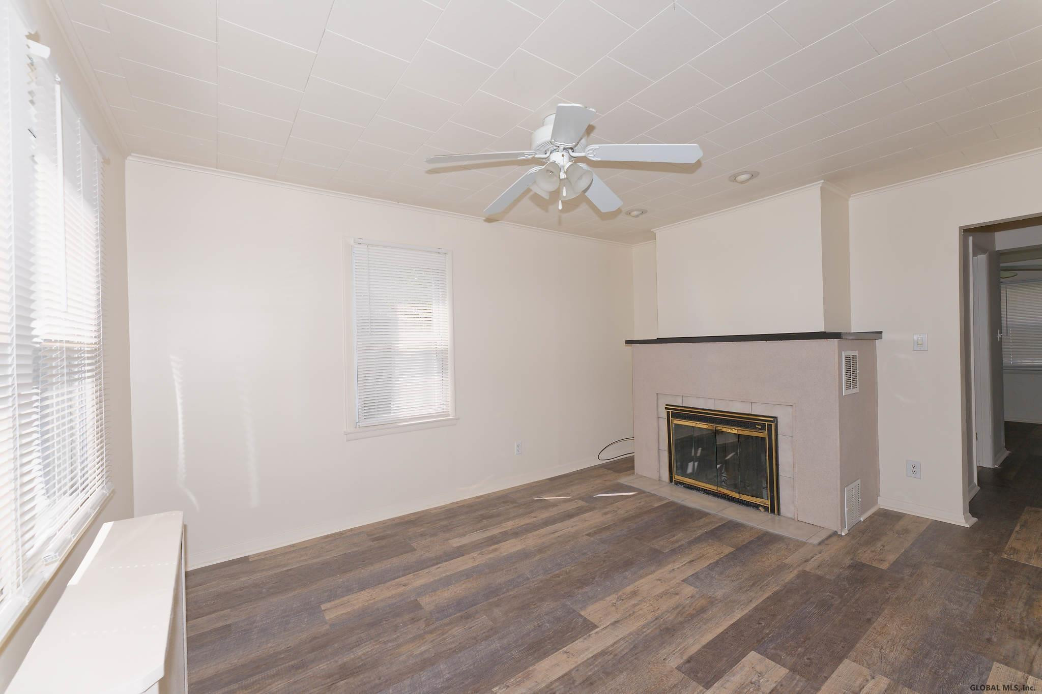 256 A Consaul Road Colonie, NY 12205 - Photo 6 of 46 Photo 7
