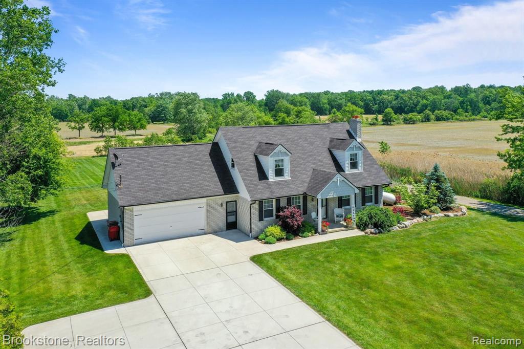 56450 Card Road Macomb, MI 48042 - Photo 4 of 24