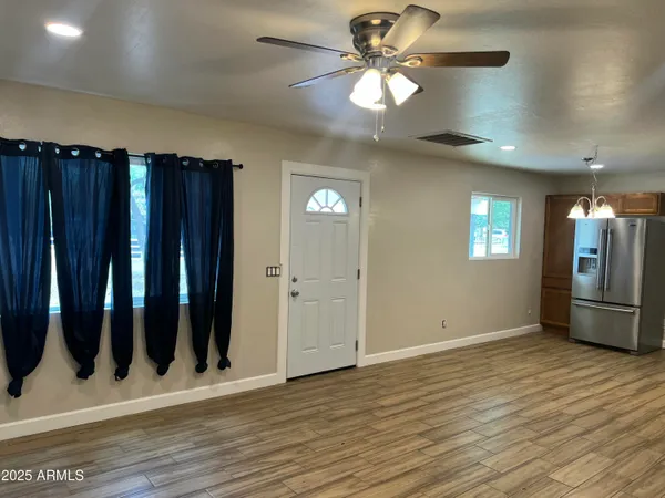 $281,600 | 2951 West Holly Street, Phoenix, AZ 85009