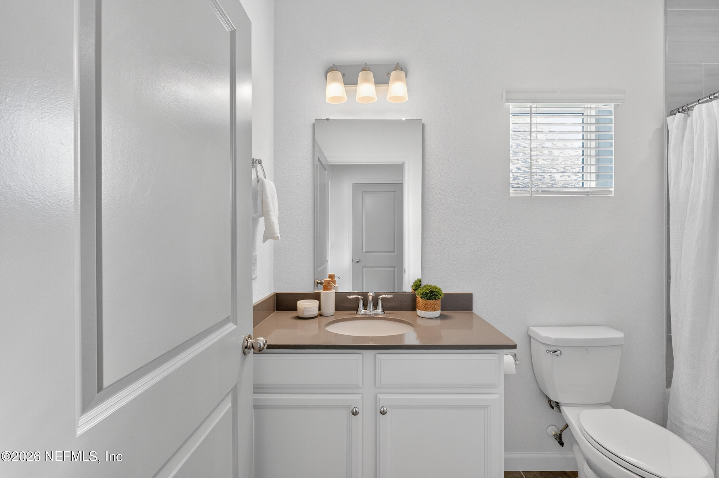 32 Ren Way St. Johns, FL 32259 - Photo 29 of 58 Guest Bath 1