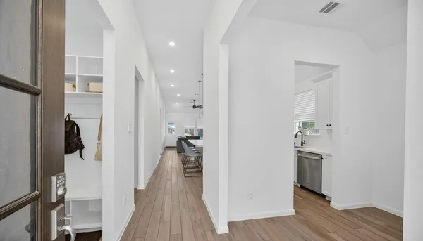 $2,400 | 18830 Shadowfax Trail, Tomball, TX 77377