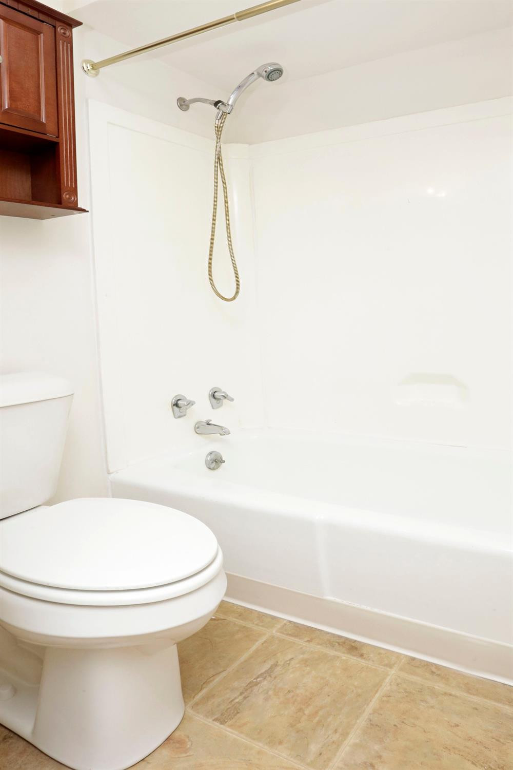 1036 Armstrong Mill Road, Unit A Lexington, KY 40517 - Photo 16 of 32 Photo 16