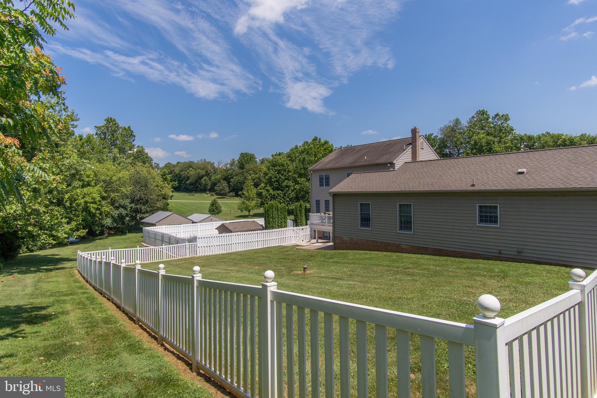 17646 Spielman Road Fairplay, MD 21733 - Photo 42 of 89 Fenced yard, your dogs will love it!