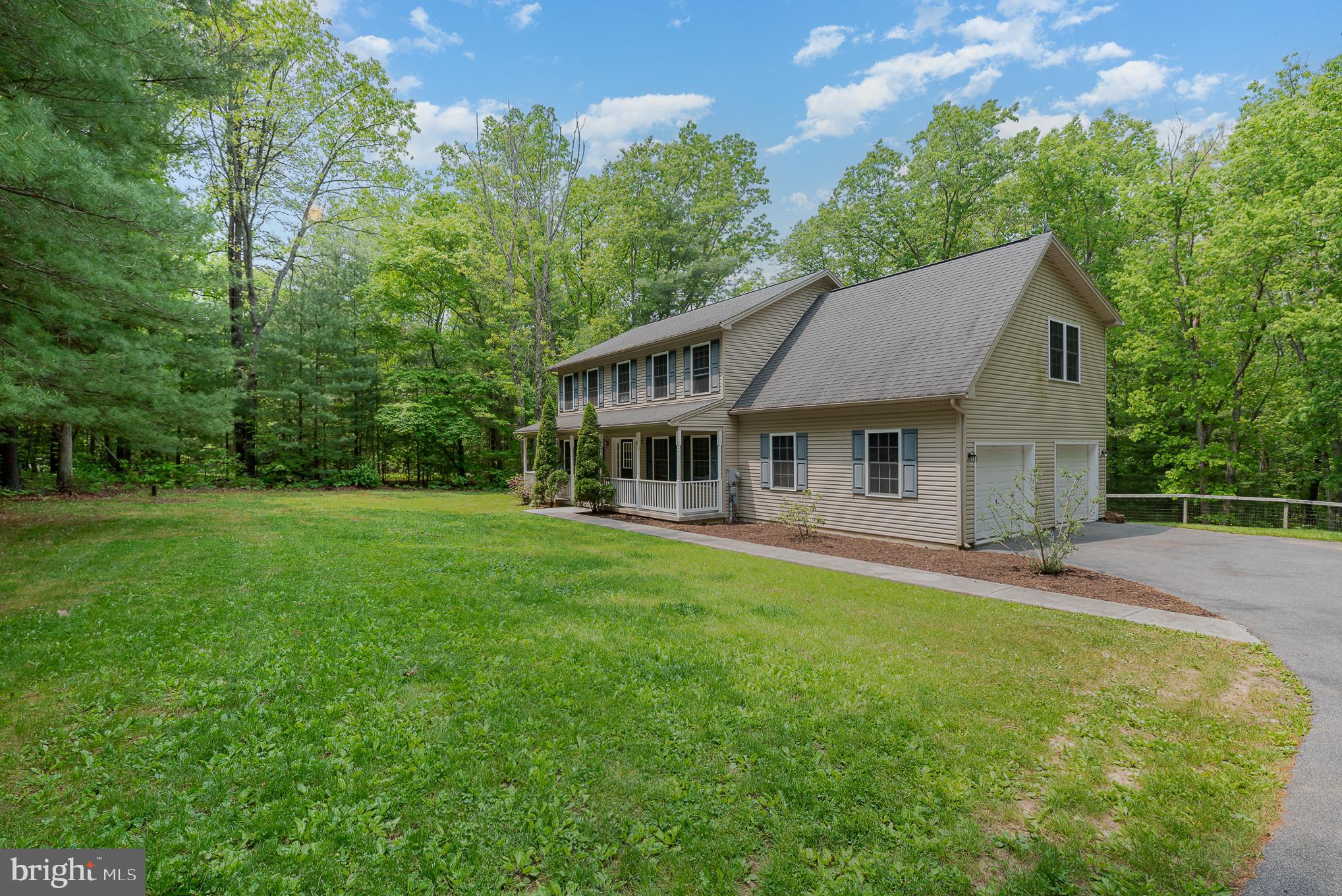 423 Pine Grove Road Gardners, PA 17324 - Photo 3 of 33 Gallery Image 3