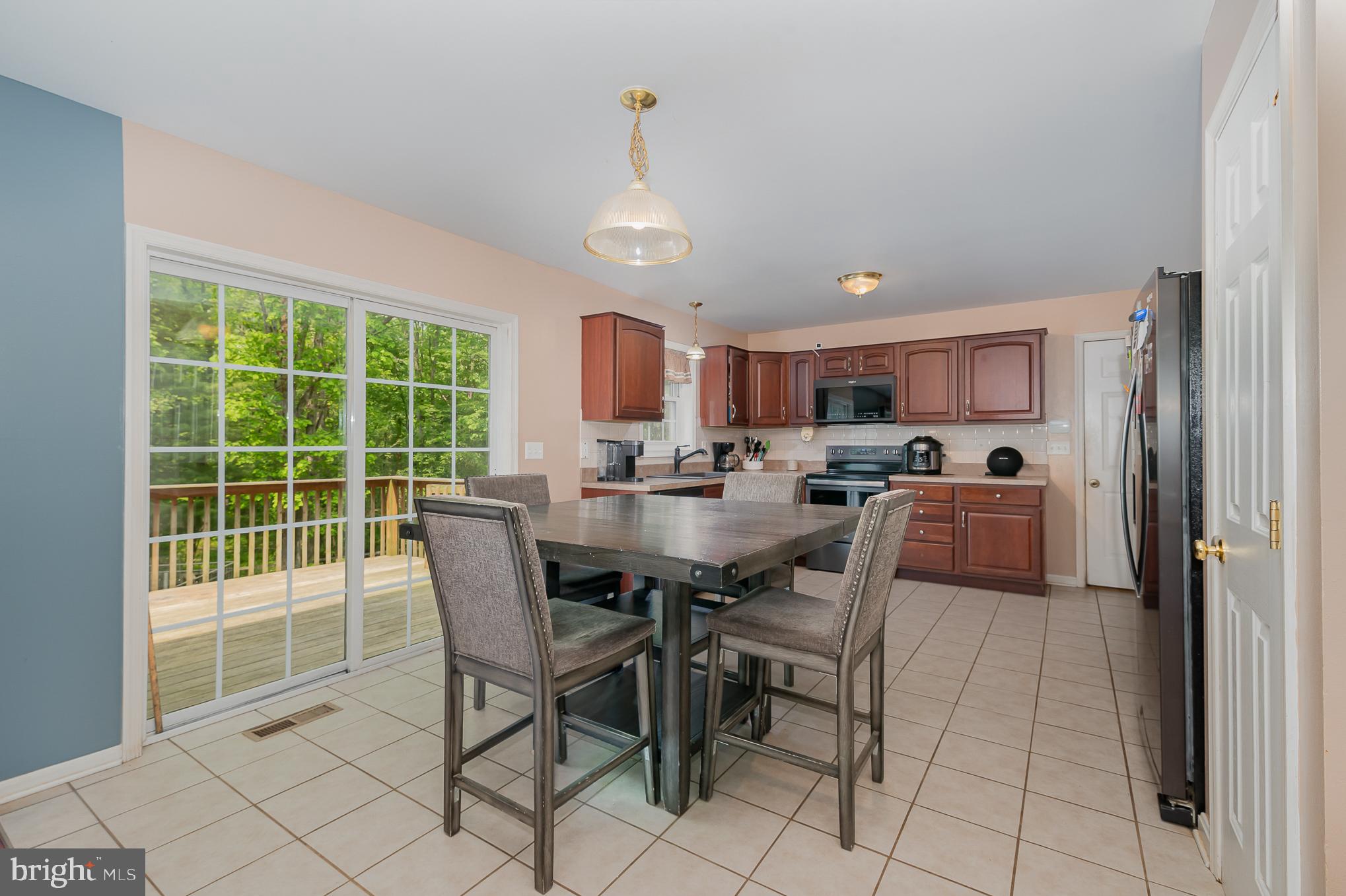 423 Pine Grove Road Gardners, PA 17324 - Photo 8 of 33 Gallery Image 8