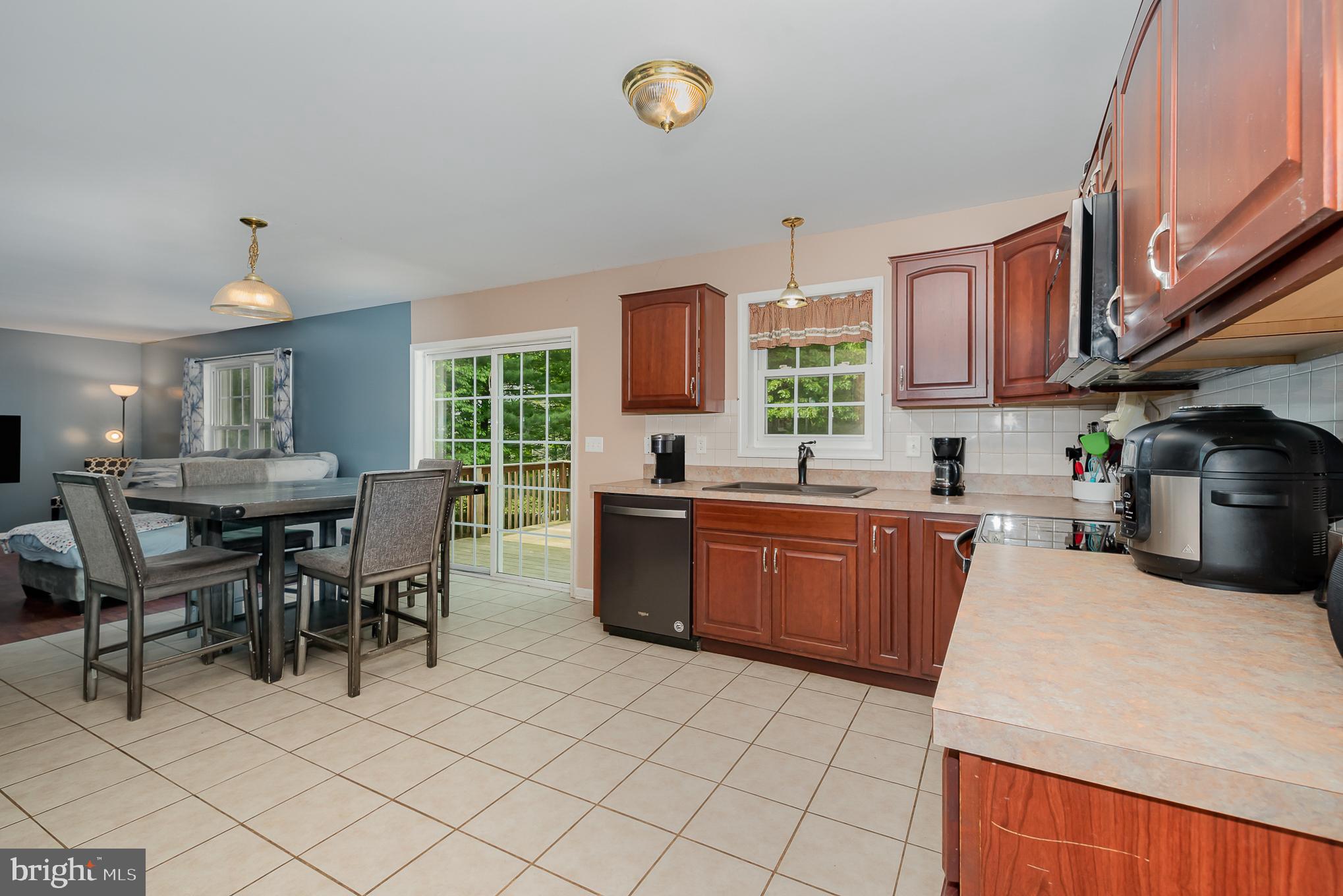 423 Pine Grove Road Gardners, PA 17324 - Photo 9 of 33 Gallery Image 9