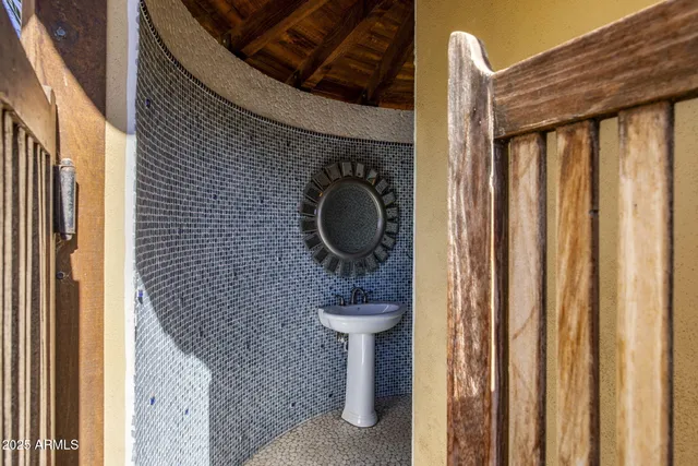 $10,000 | 9222 East Rimrock Drive, Scottsdale, AZ 85255