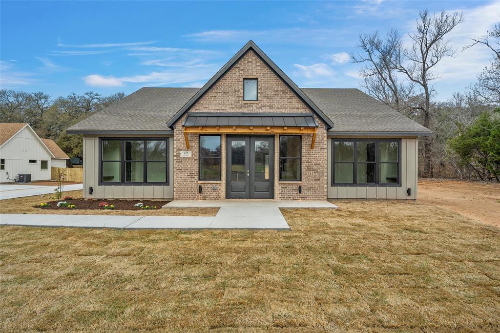 127 Canyon Ridge Drive Waco, TX 76705 - Photo 2 of 36