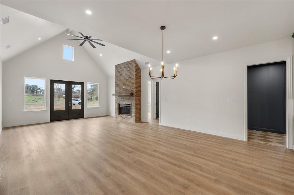 127 Canyon Ridge Drive Waco, TX 76705 - Photo 8 of 36