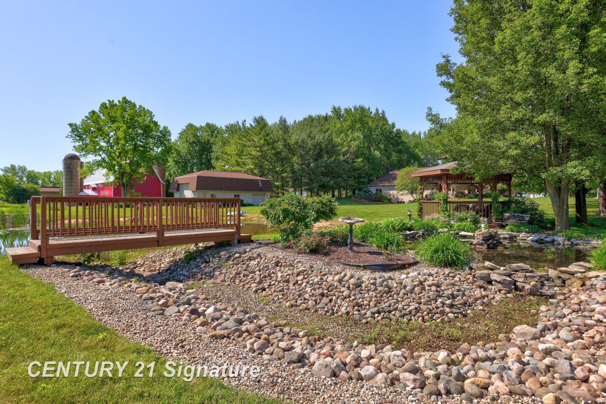 5600 North River Road Freeland, MI 48623 - Photo 72 of 95 50144172-9421def3-2628-487b-8aa8-866a03a4a2ff.JPG