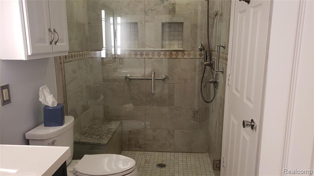 747 Bolinger Street Rochester Hills, MI 48307 - Photo 18 of 25