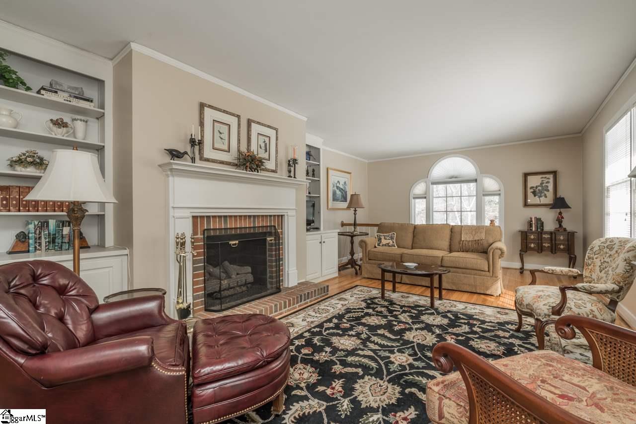 207 Butler Springs Road Greenville, SC 29615 - Photo 3 of 31